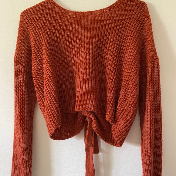 Forever 21 Knit Sweater - Picture 1 of 3